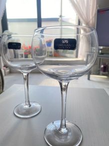 2 Gin Cocktail Glasses