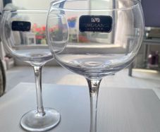 2 Gin Cocktail Glasses
