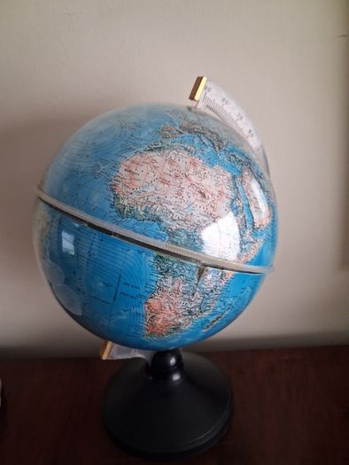 Globe