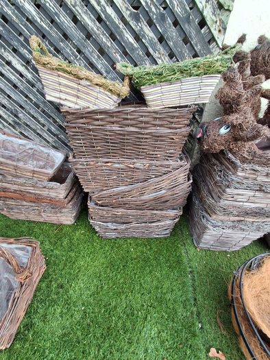 Wicker Flower pots