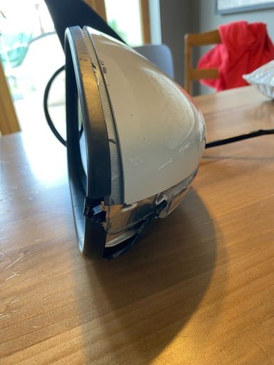 VW wing mirror