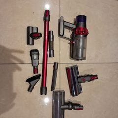 Dyson V10 for parts