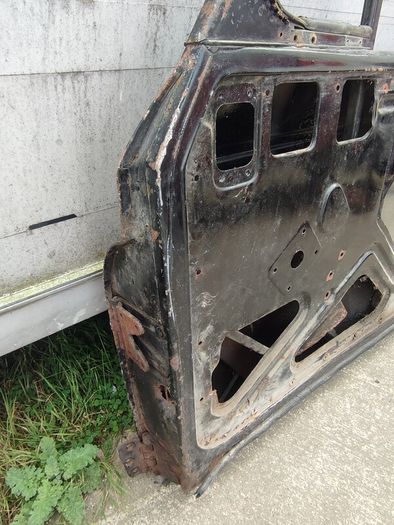 Morris Minor door