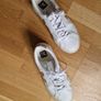 Ladies Veja Shoes Size 6.5 Image 3
