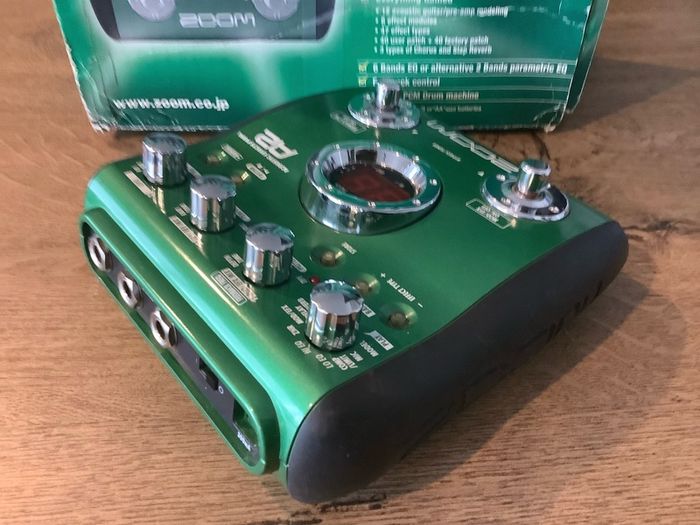 Zoom A2 acoustic guitar multi-effects processor pedal
