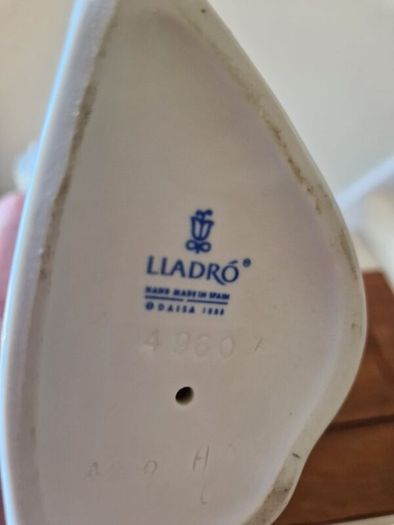Lladro Angelic Figurine