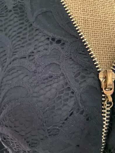 Quiz Black Top