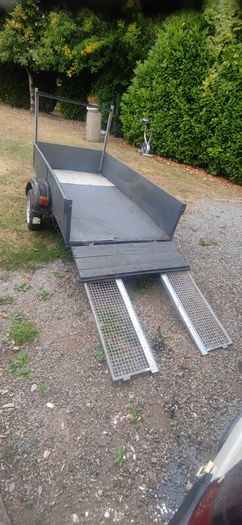 8ft 3 by 4ft 4 single axel trailer