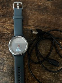 Garmin smartwatch Vivomove 3S