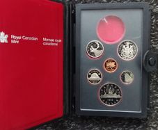1983 Royal Canadian Mint Proof Set, Case and 6 Coins - ( Spares/Repairs )
