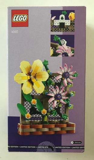 Lego 40683 flower trellis display