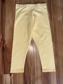 Girls cropped leggings age 7-8 excellent condition!