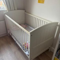 Childs cot bed
