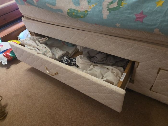 Single Bed