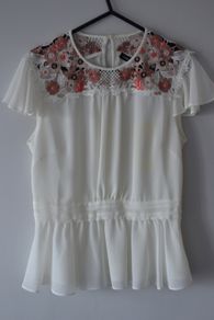 Karen Millen embroidered top Size 10