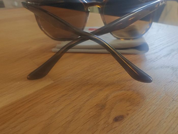 Rayban sun glasses RB 4301