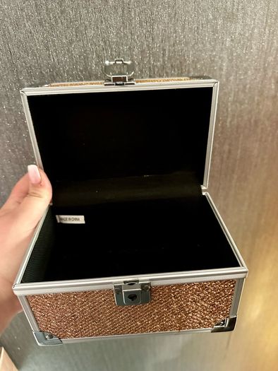 Vanity Lock and Key Chest