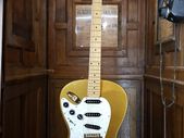 Dewey Decibel Flipout Reverse Strat 2004