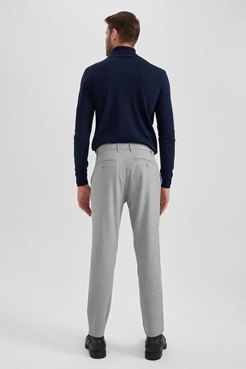DeFacto Men's Chino Pants - Stylish and Comfortable Men's Pants - Classic Chino Pants for a Fashionable Look and Highest Wearing Comfort Slim Fit, Grey, Size 40, XXL