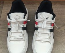ASICS GEL-BND sneakers (White/Red/Black). Size EUR 40