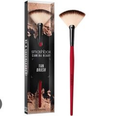 Smashbox Fan Brush - New / Boxed