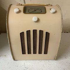 Vintage Ever Ready Radio C/A 1950s