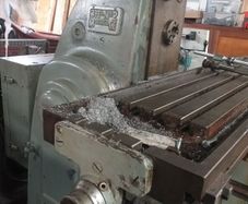 Milling machine