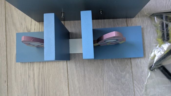 floating shelves plus 2 book ends