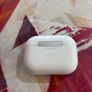 AirPods Pro 1st Gen Image 2