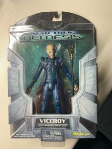 Art Asylum Star Trek Nemesis - Viceroy Action Figure with Ceremonial Reman Staff.