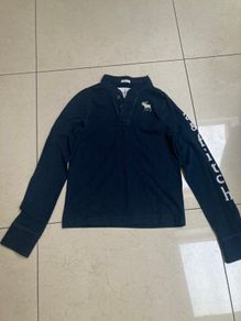 Boy's Abercrombie & Fitch Long Sleeve Navy Top Size Large