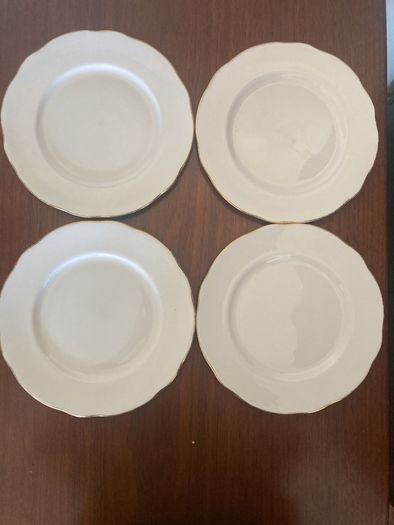 4 Duchess Bone China Plates