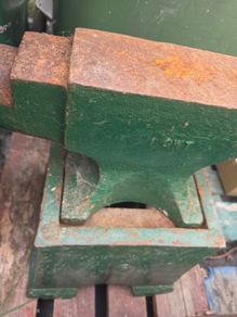 Brooks 1CWT 51kg Anvil - Made in England from Cast Steel - Worlds Best Anvil