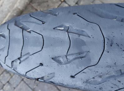 Michelin road 6  120/70/19