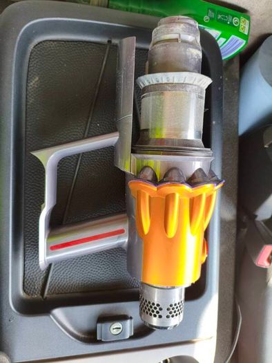 Dyson V12 detect slim