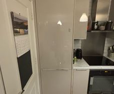 Integrated Fridge Freezer