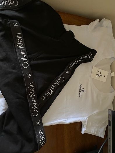 Calvin Klein t-shirt and leggings