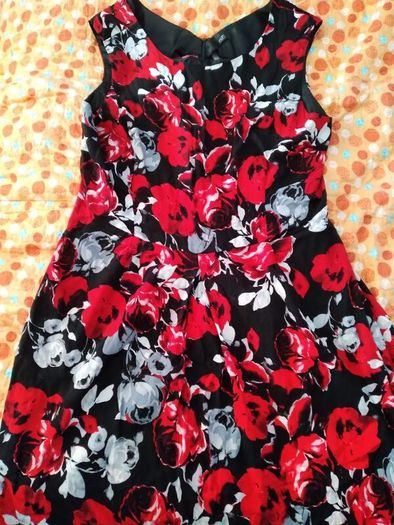 Maternity clothes