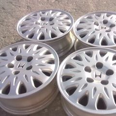 Honda Genuine Alloys Oem   1 Set