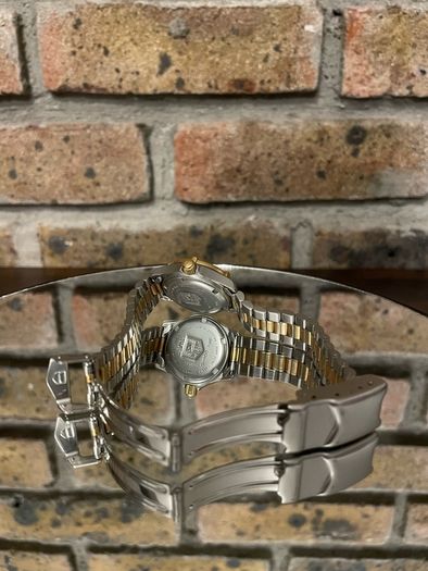 TAG Heuer 2000 Professional - Mens Wristwatch