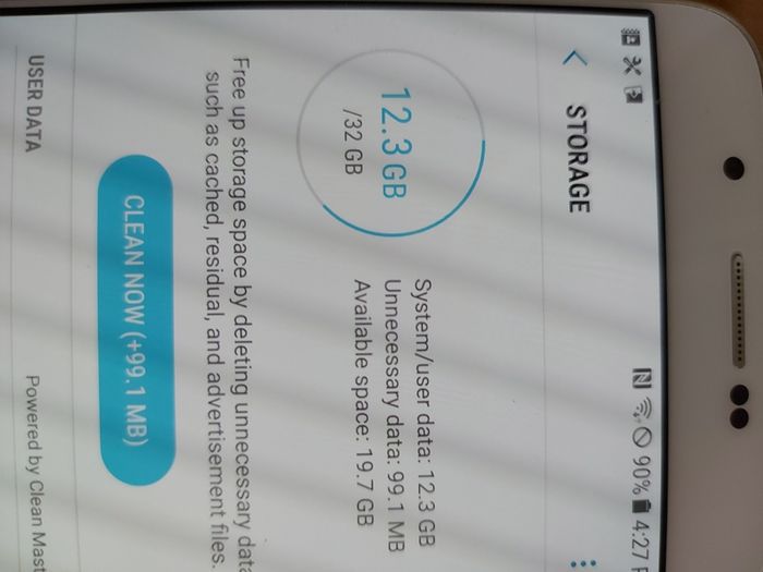 Samsung Galaxy A8, 32GB, 2GB Ram, Model SCV32, Android 7.0, in excellent cosmetic and working Condition