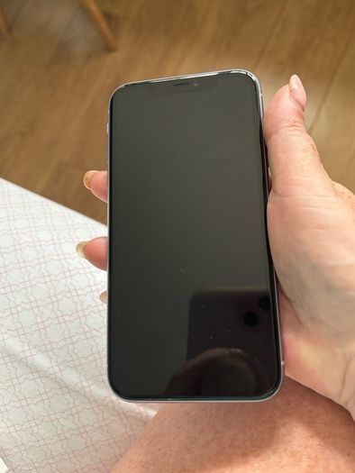 iPhone 11 64gb unlocked