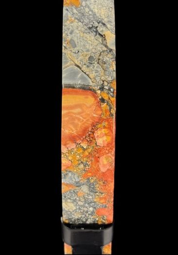 Maligano jasper Crescent Moon Shape - Natural Stone, Metal Stand