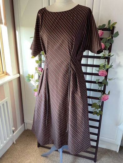 dress brown striped cotton dress with pockets size 12