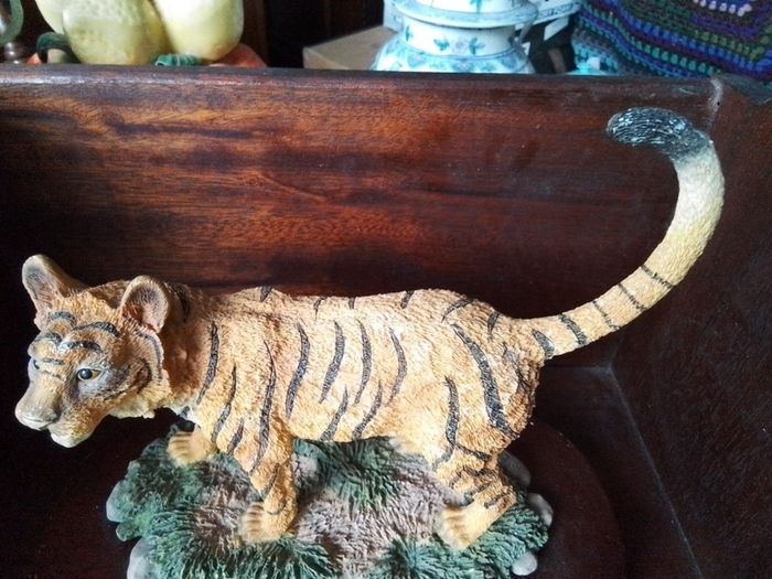 The Leonardo Collection Tiger Figurine 1994