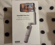 Insta360 Flow Pro