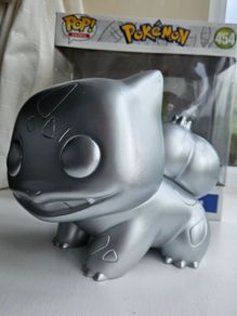 Silver Bulbasaur XL Funko Pop