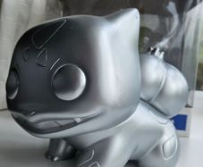 Silver Bulbasaur XL Funko Pop