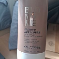 Schwarzkopf BlondMe hair dye developer 6% 20 vol