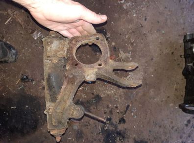 celica gen7 t231 rear arm / hub